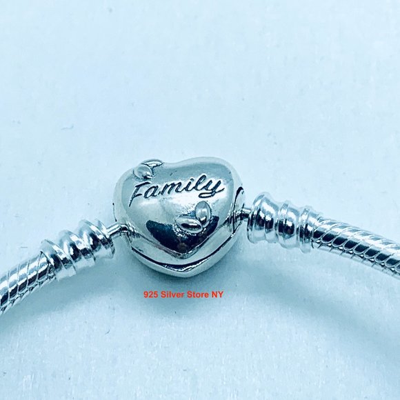 Authentic Pandora Moments Family TREE HEART CLASP Bracelet - Picture 6 of 7